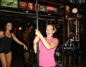 Workshop Paaldansen Volendam - Hup die paal in!
