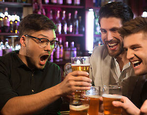 Mannen van de Volendammer dijk