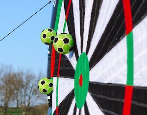 Footdarts
