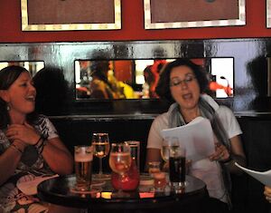 Bedrijfsuitje: Sing a long Volendam